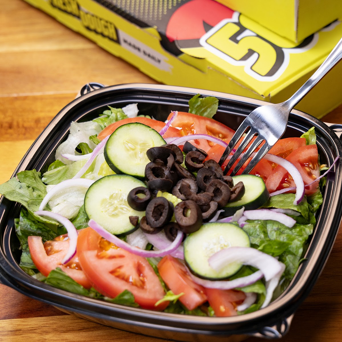 Hungry Howie's Pizza & Subs Photo 8