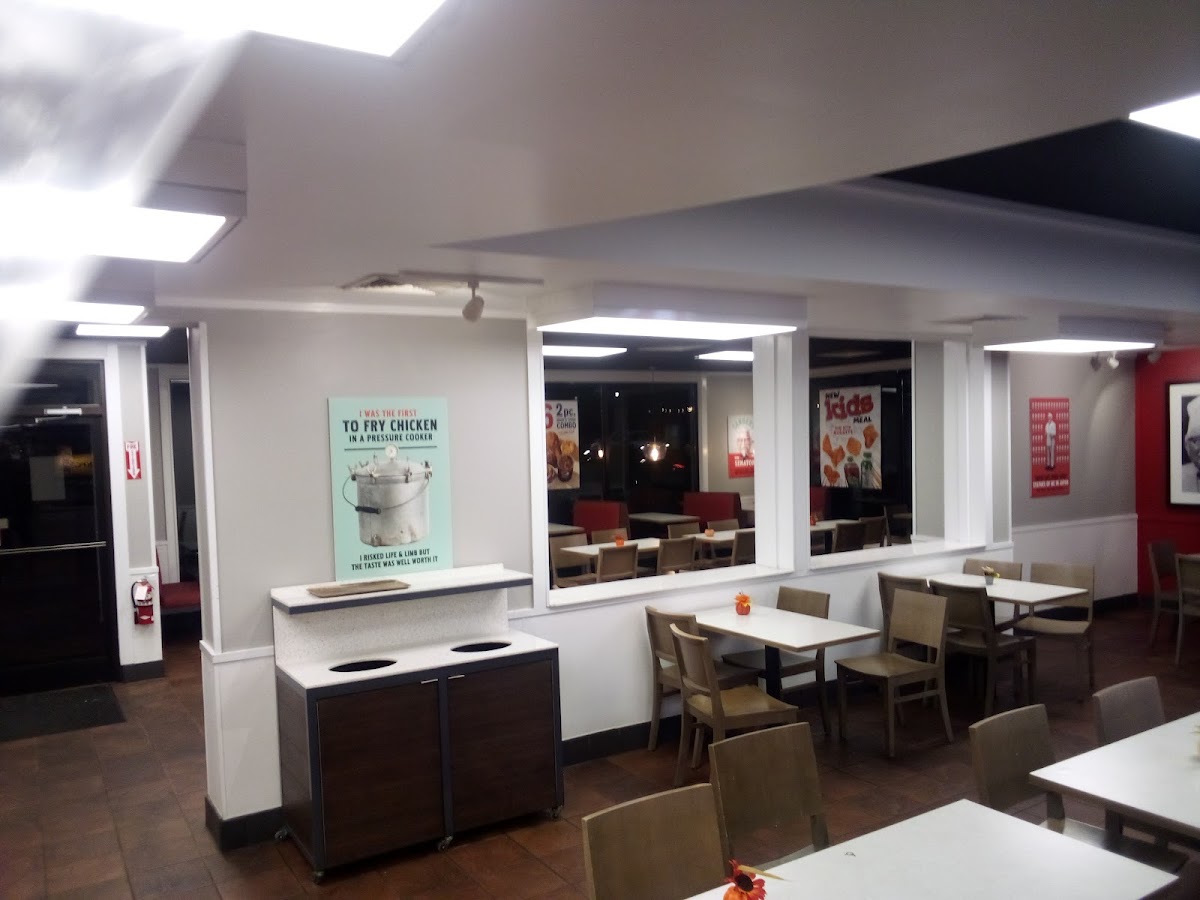 KFC Photo 4
