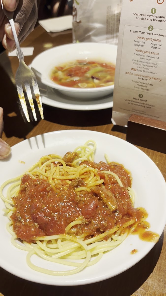 Olive Garden Italian Restaurant Photo 2