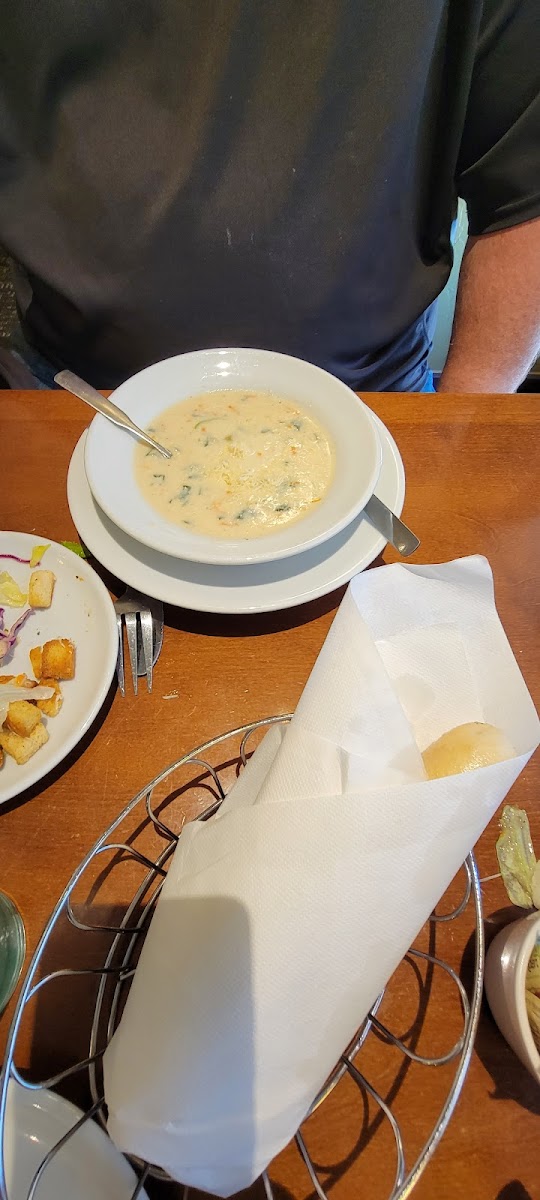 Olive Garden Italian Restaurant Photo 6