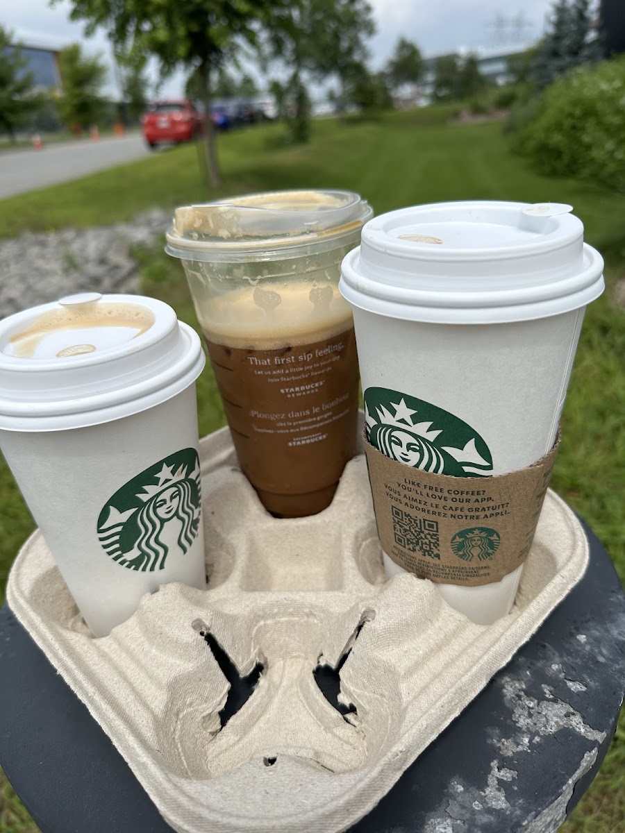 Starbucks Photo 5
