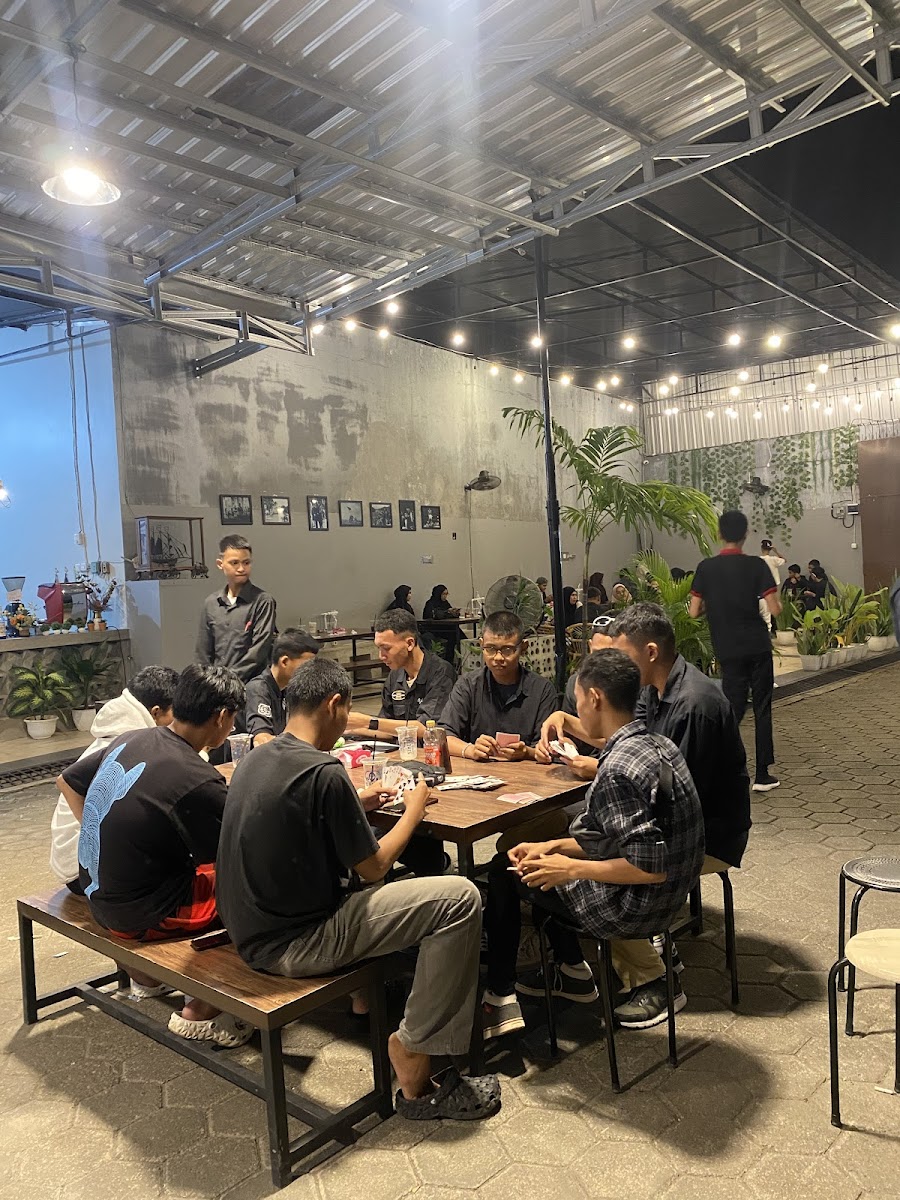 Simetri Cafe Mks