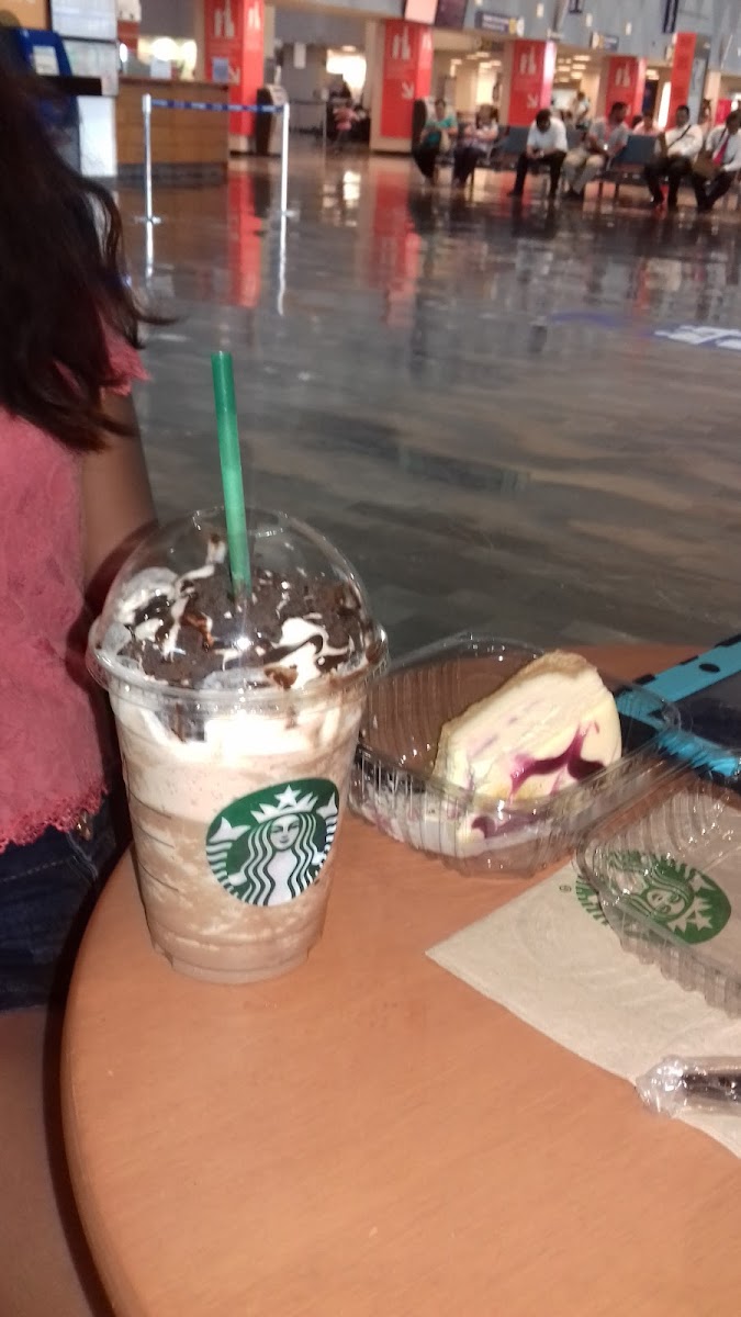 Starbucks Photo 5