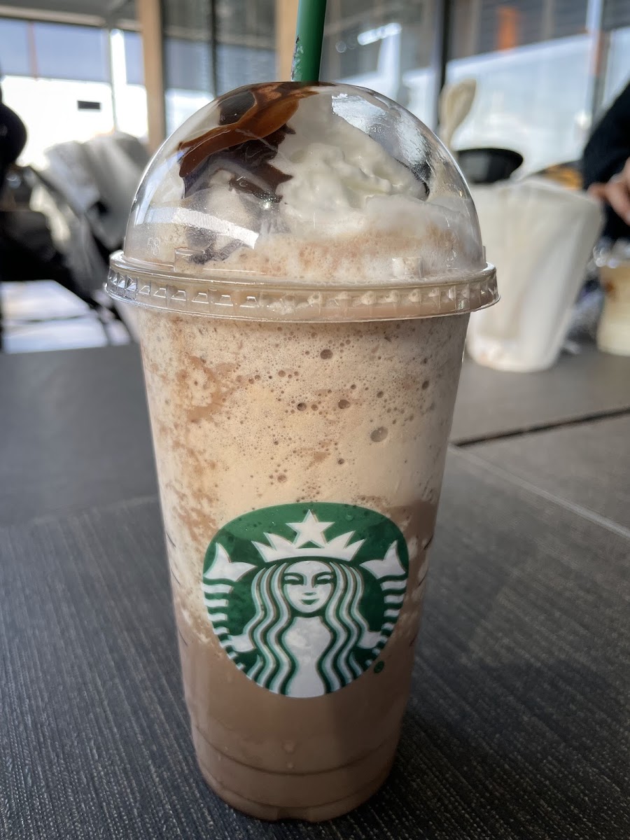 Starbucks Photo 6