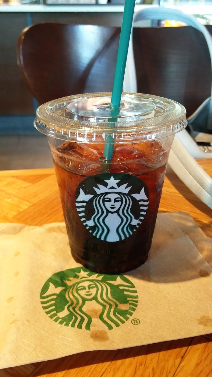 Starbucks Photo 7