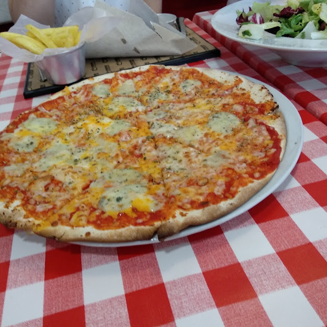 Pizza 5 Quesos