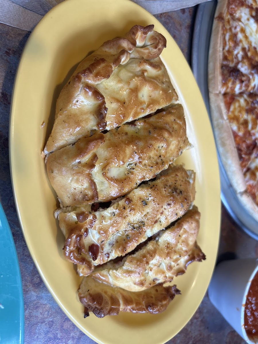 Gambino's Pizza Photo 8