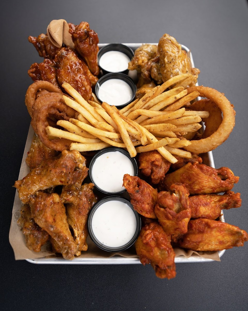 Buffalo Wild Wings Photo 6