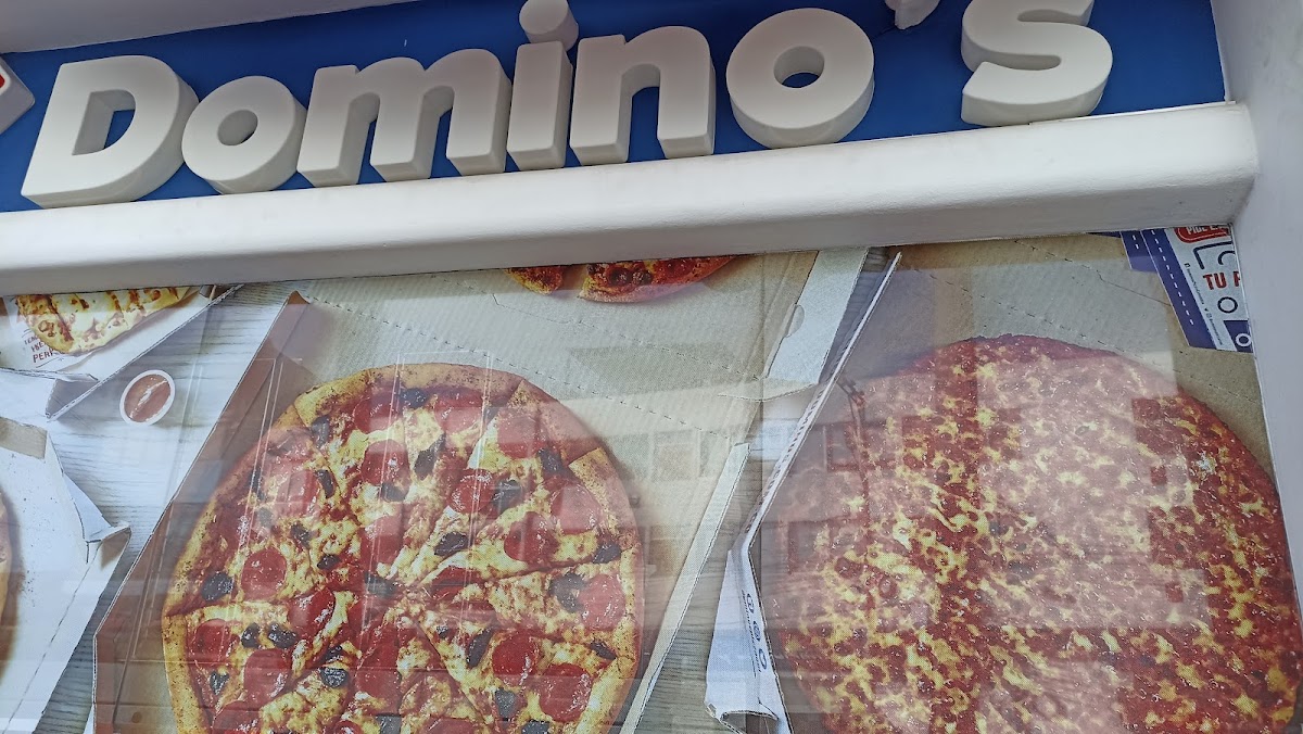 Domino's Pizza Photo 5