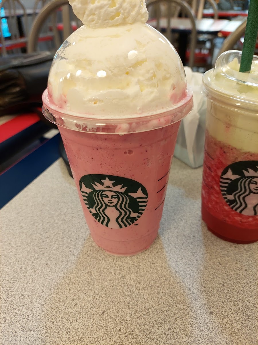 Starbucks Photo 5