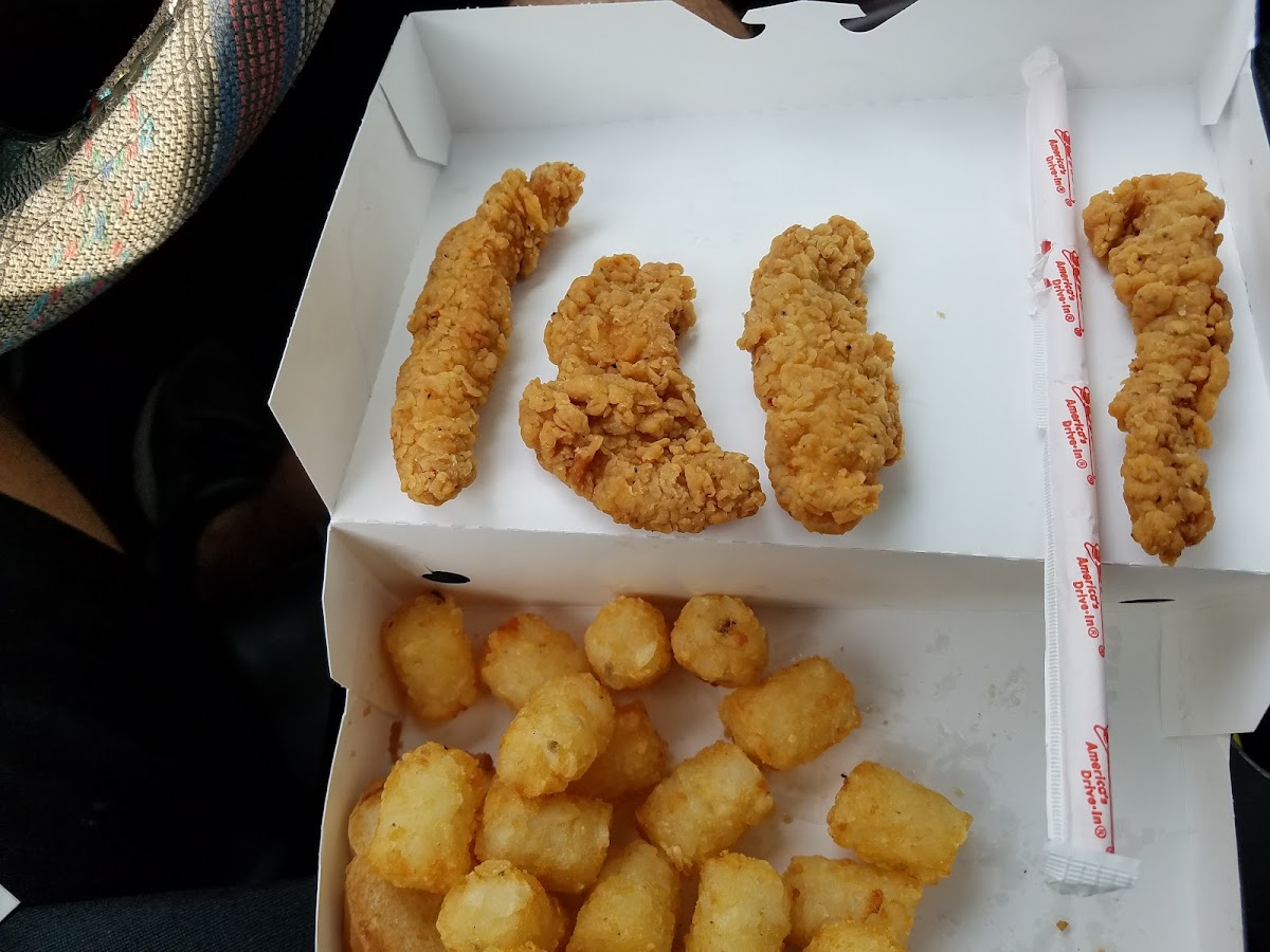 Sonic Drive-In Photo 6