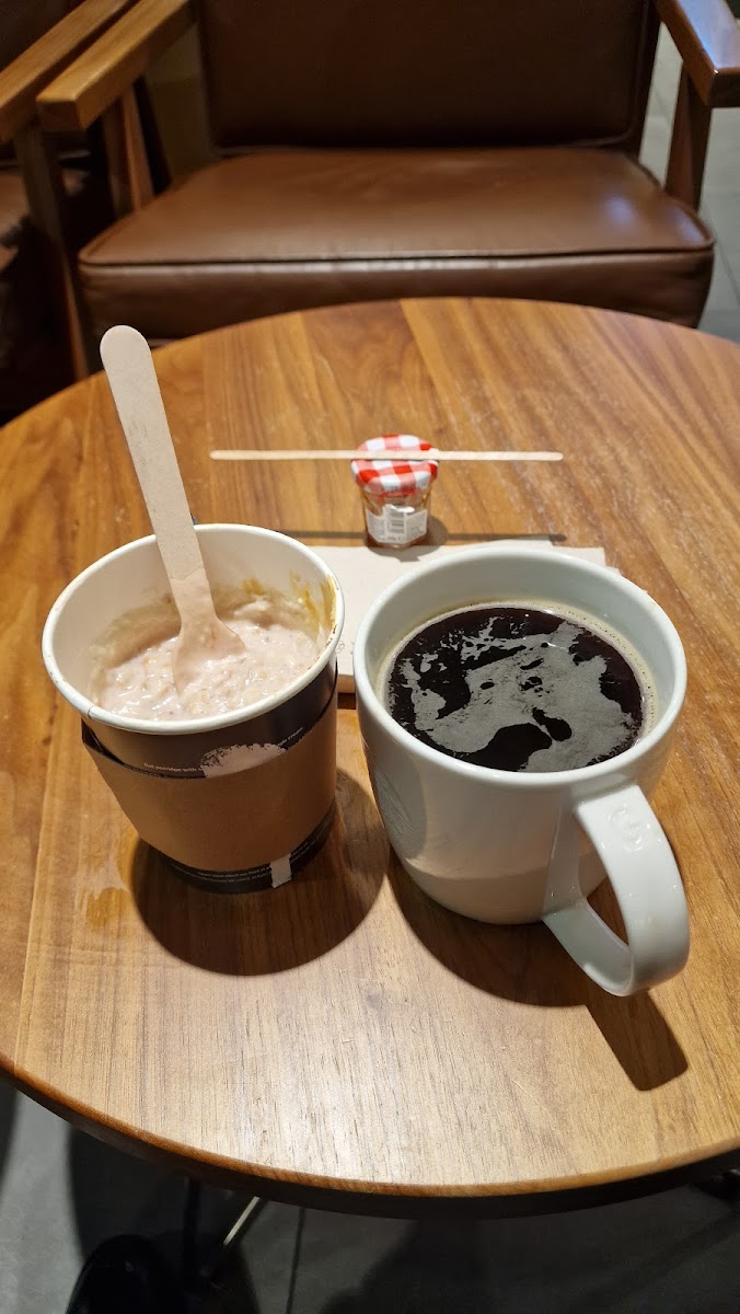 Starbucks Coffee Photo 10