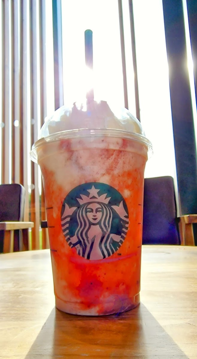 Starbucks Coffee Photo 9