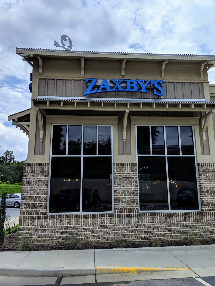 Zaxby's Chicken Fingers & Buffalo Wings Photo 1