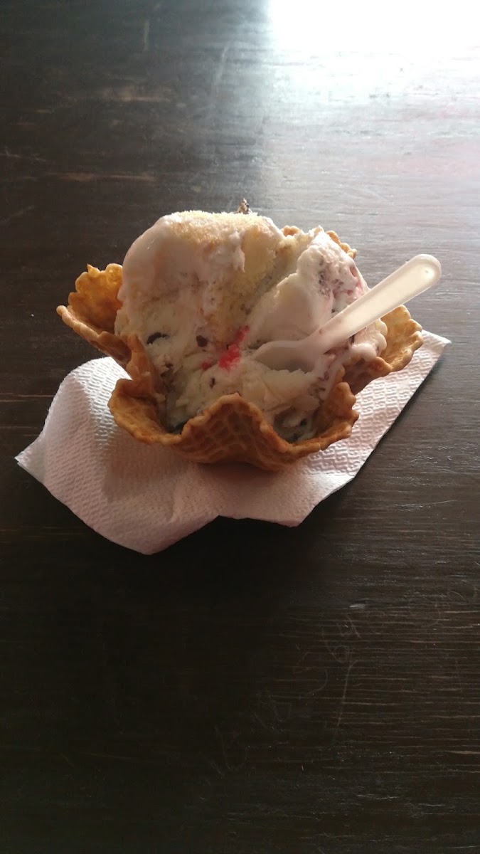La Huachita Ice Cream Paleteria Photo 5