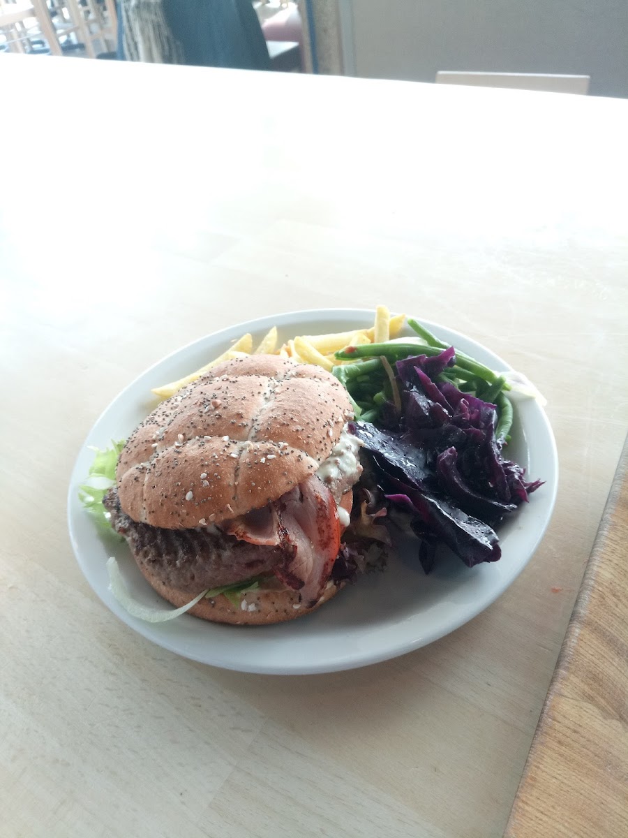Crescendo Restaurant Photo 9