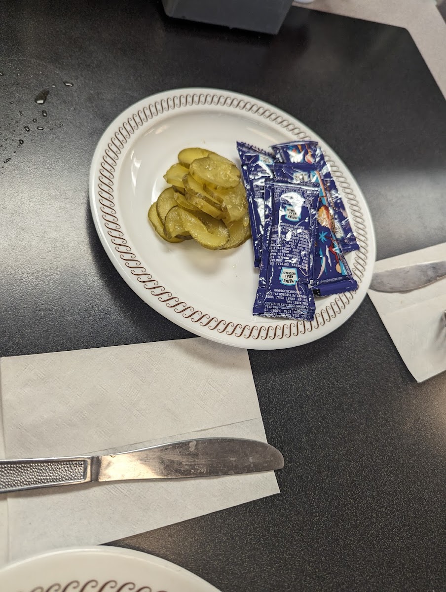 Waffle House Photo 6