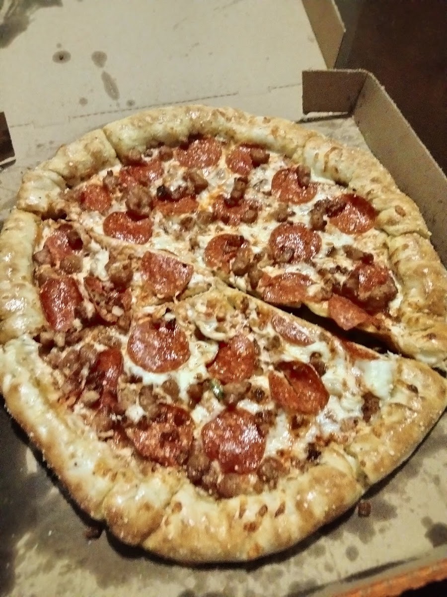 Little Caesars Pizza Photo 8