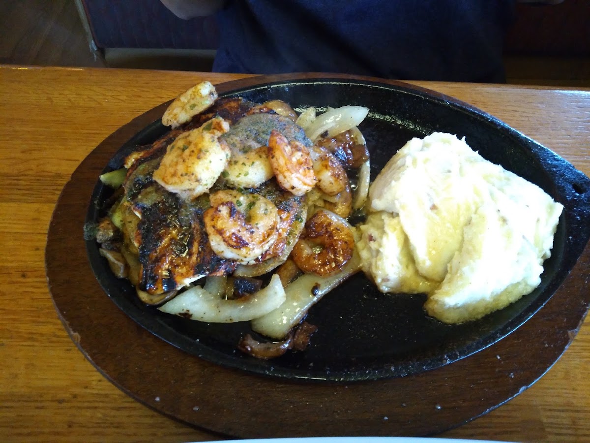 Applebee's Grill + Bar Photo 6
