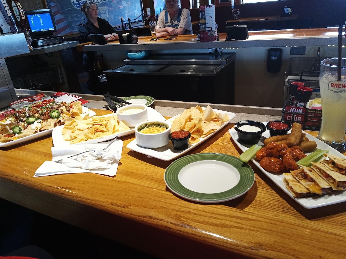 Applebee's Grill + Bar Photo 9