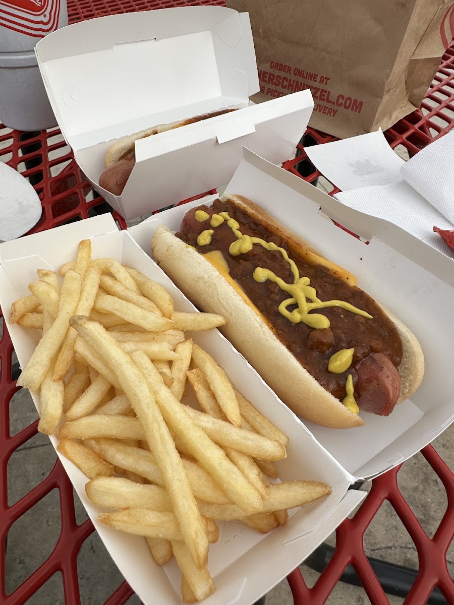 Wienerschnitzel Photo 5