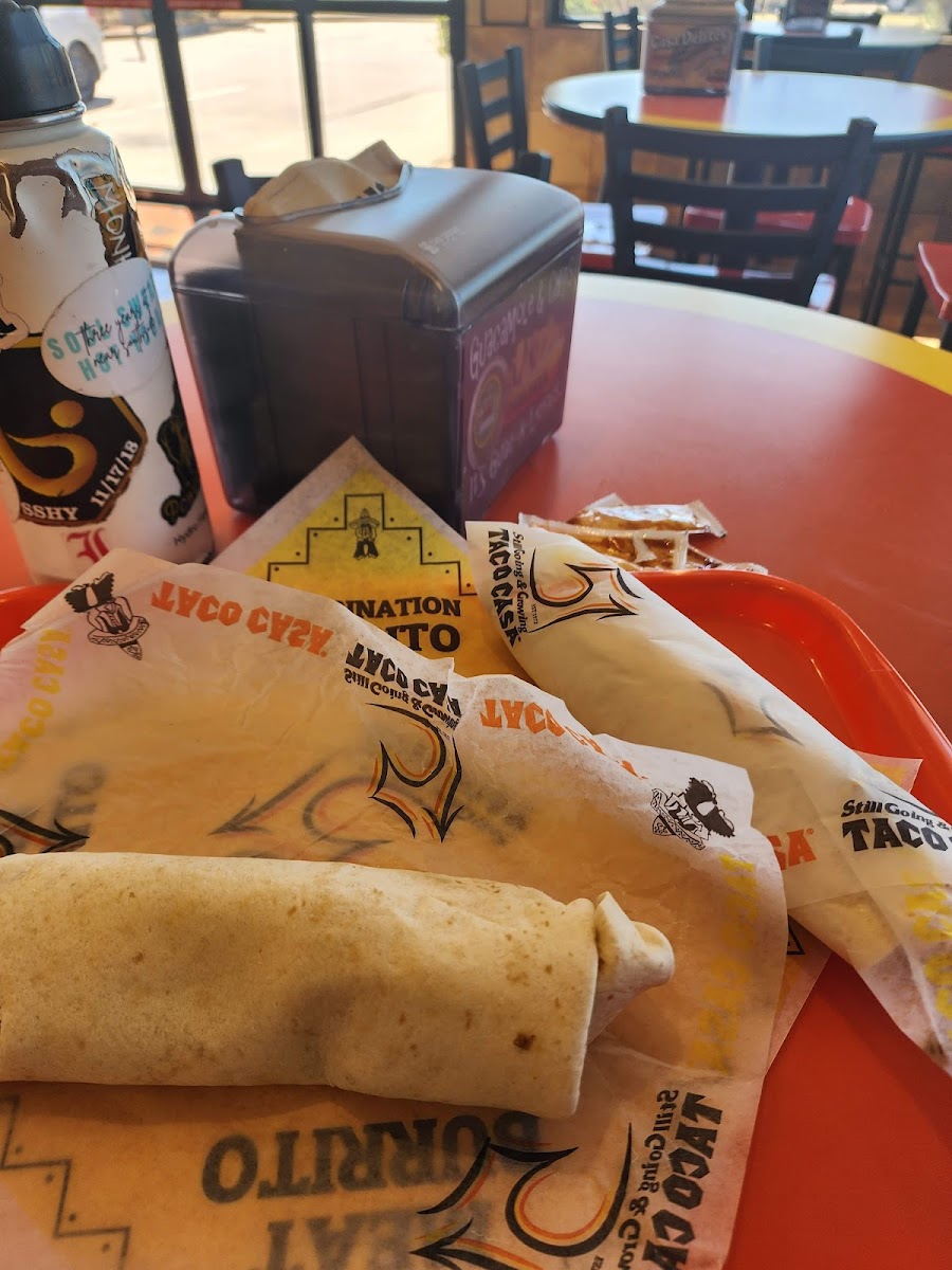 Taco Casa Photo 9
