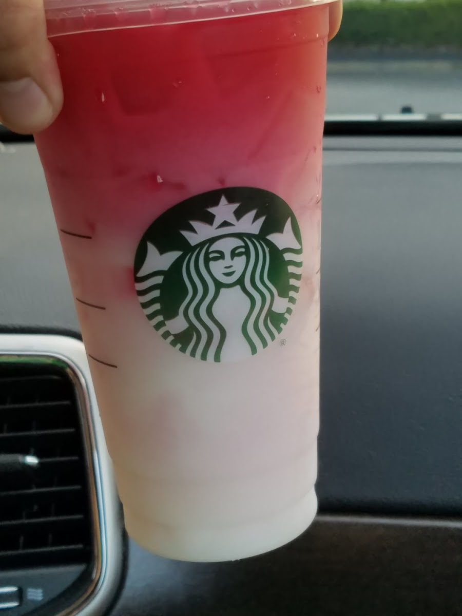 Starbucks Photo 5