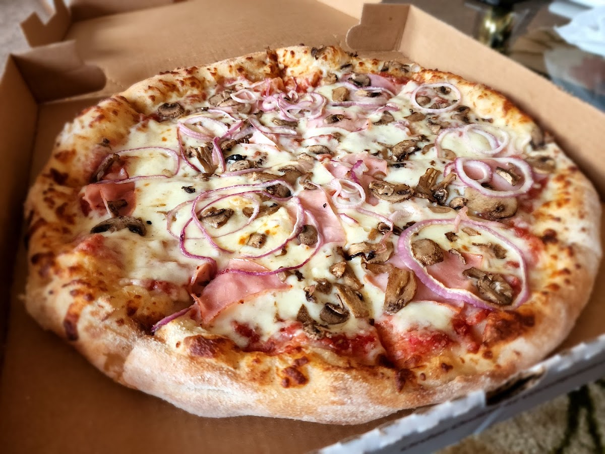 Vocelli Pizza Photo 5