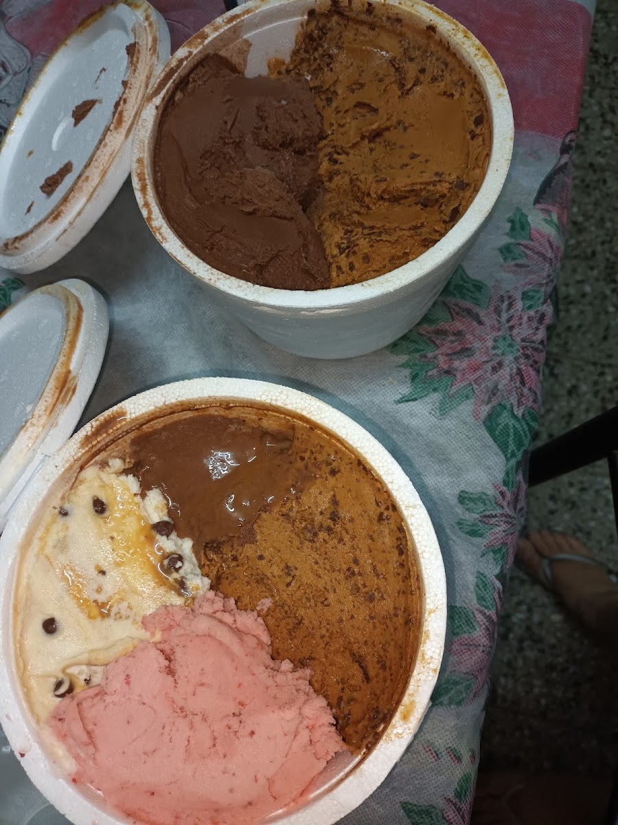 Nicolo Helados Photo 3