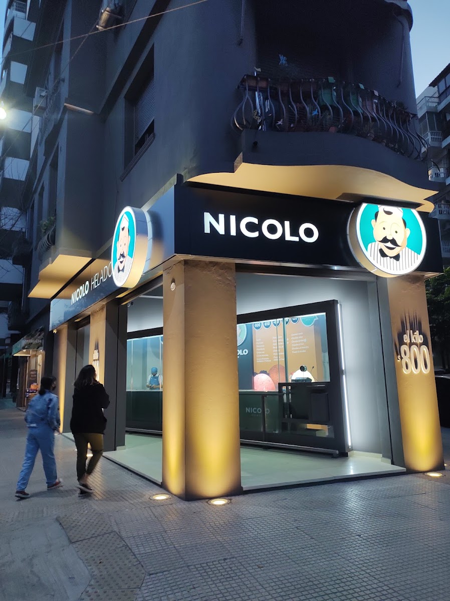 Nicolo Helados Photo 4