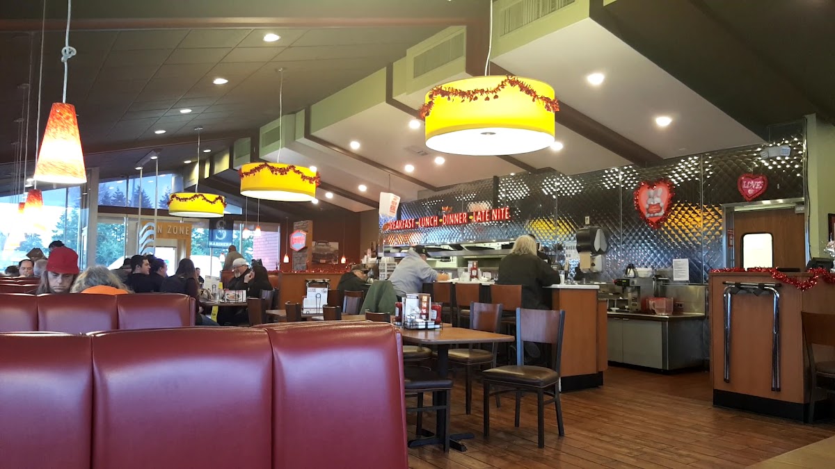 Denny's Photo 2