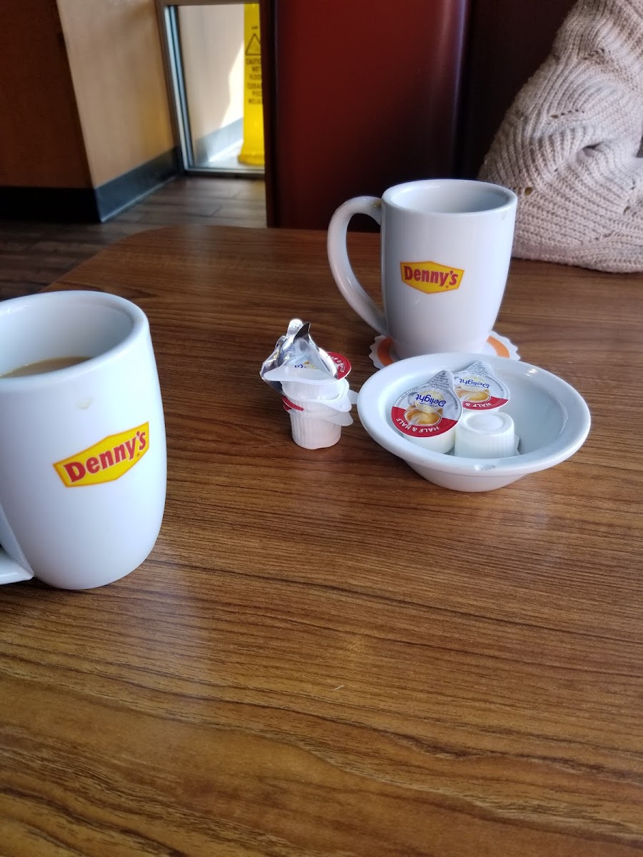 Denny's Photo 6