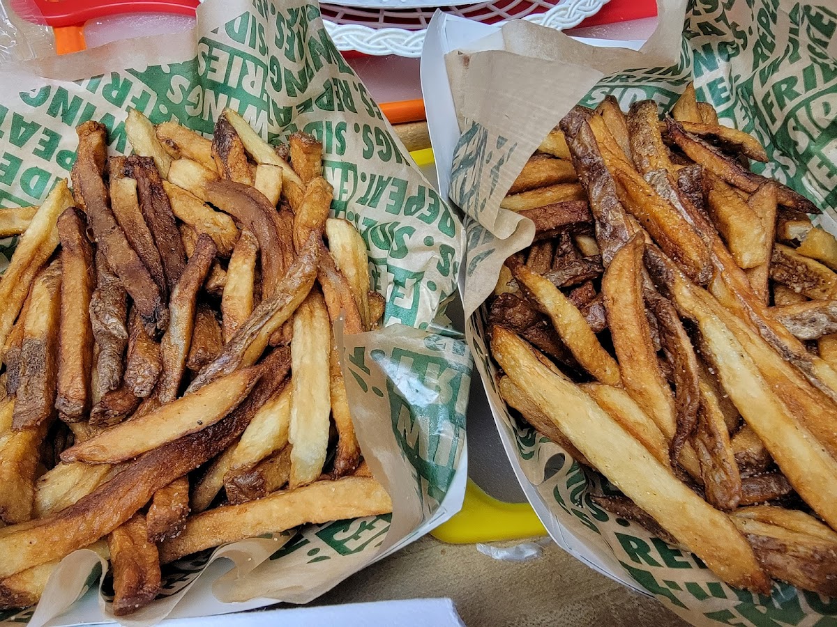 Wingstop Photo 8