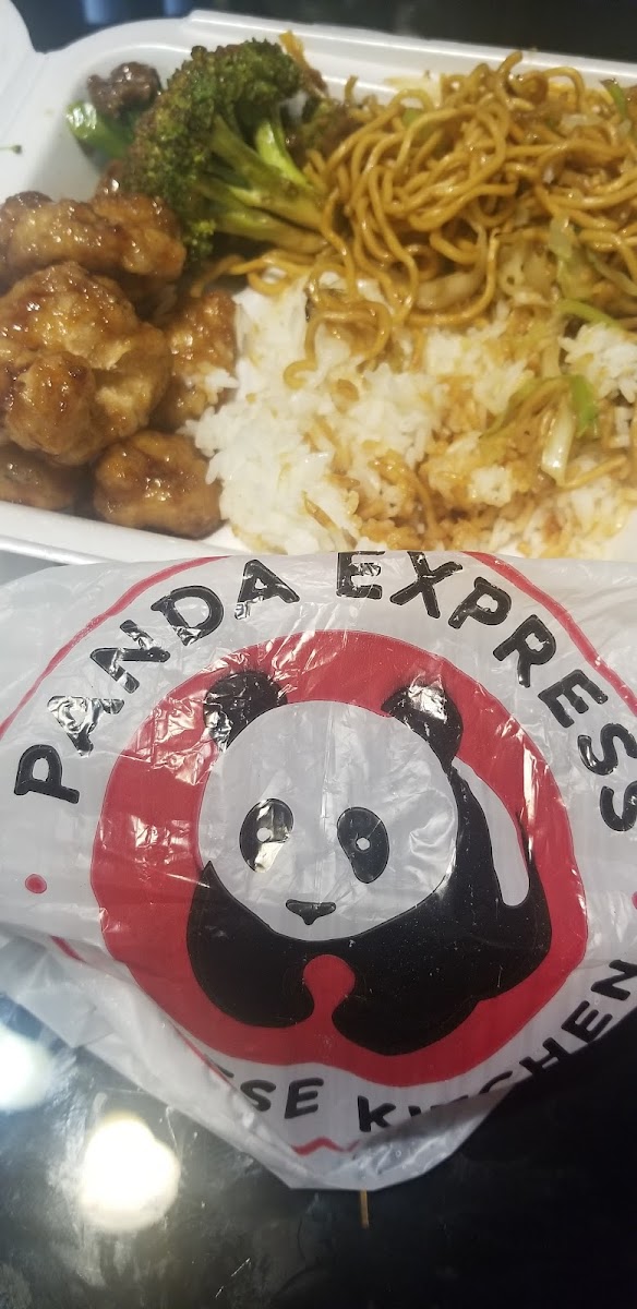 Panda Express Photo 10
