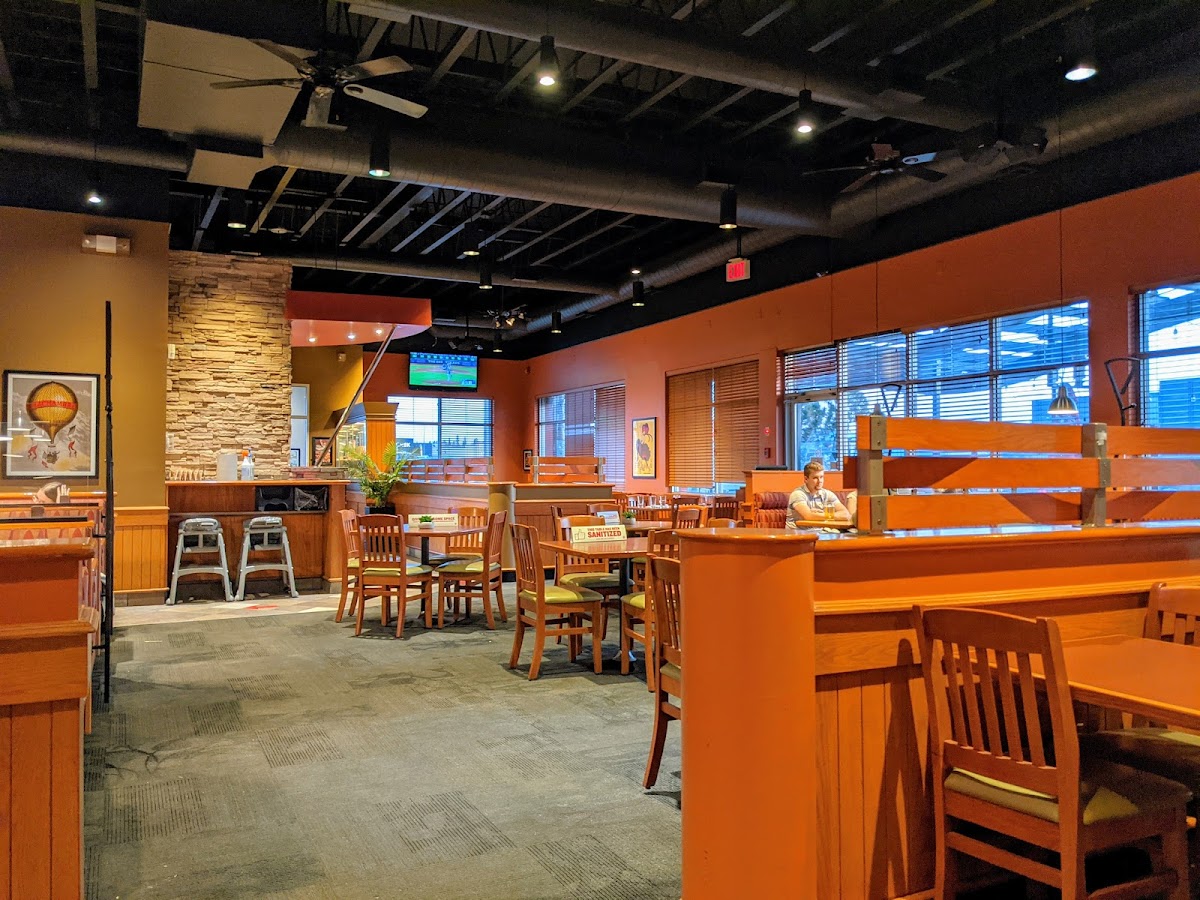 Boston Pizza Photo 3