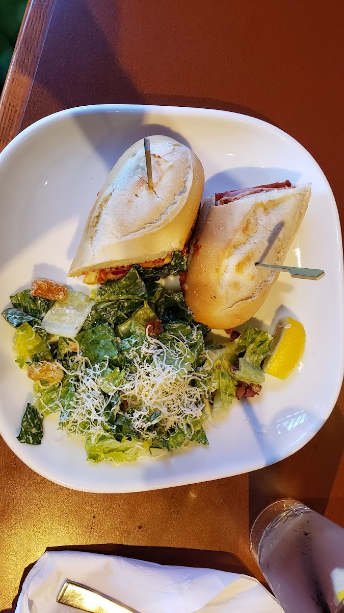 Boston Pizza Photo 4