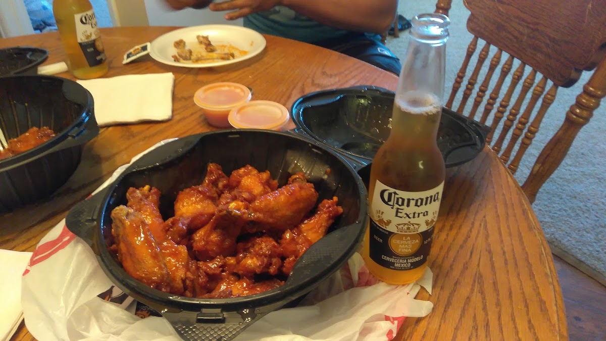 Pizza Hut Photo 10