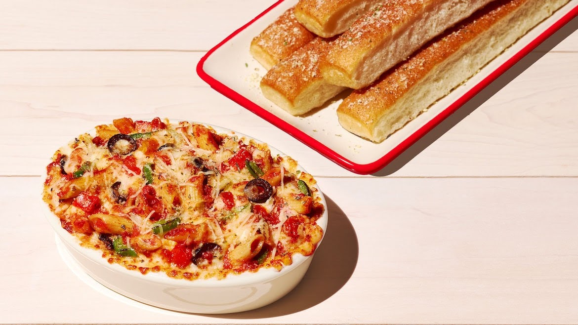 Pizza Hut Photo 4