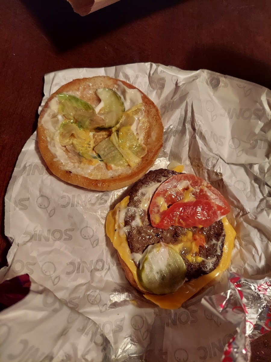 Sonic Drive-In Photo 7