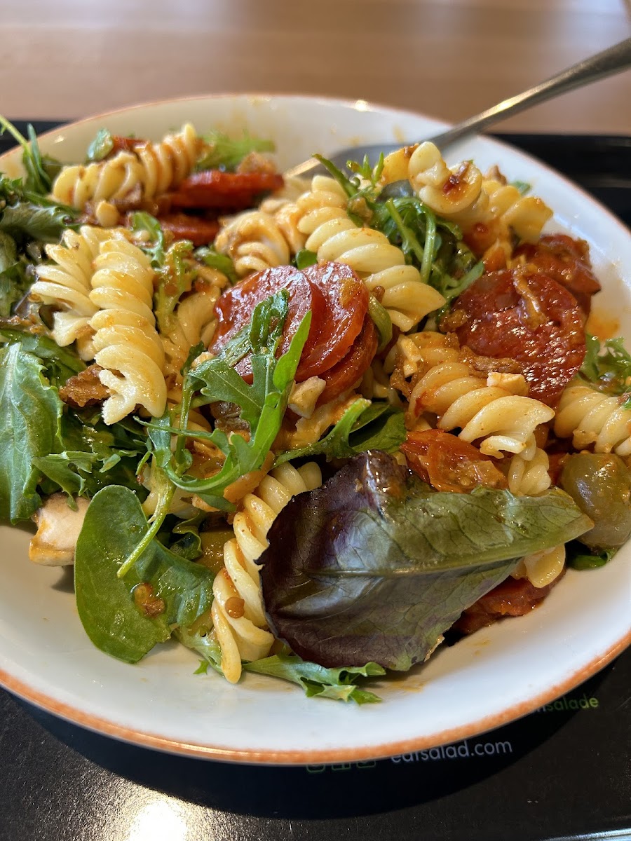 Eat Salad Photo 5
