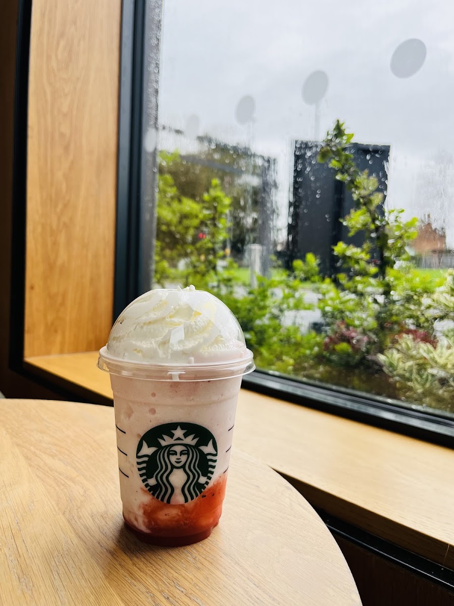 Starbucks Photo 2
