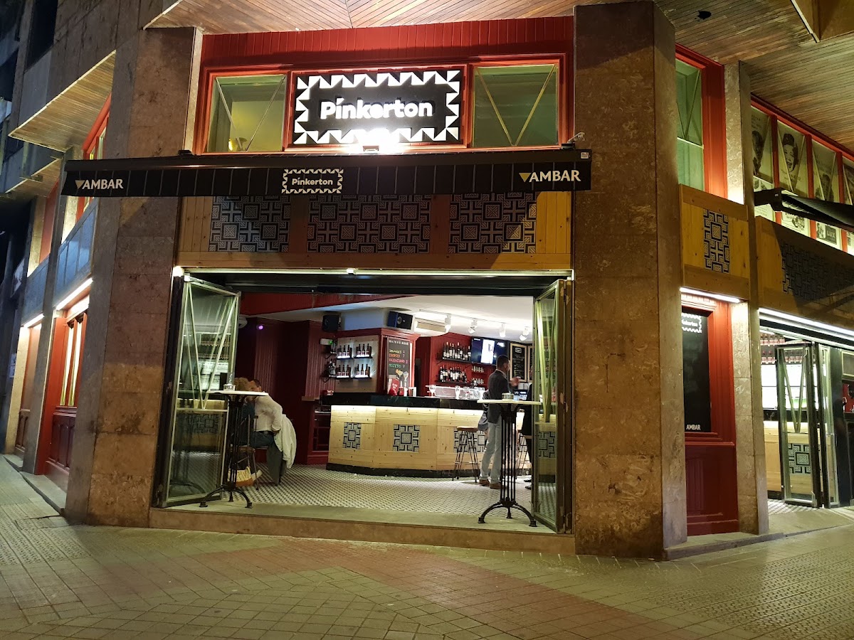 Pinkerton Café Bar