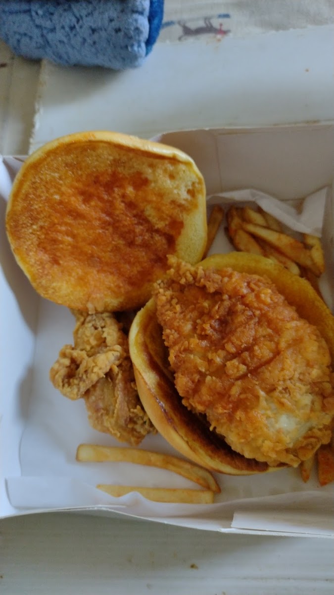 KFC Photo 7