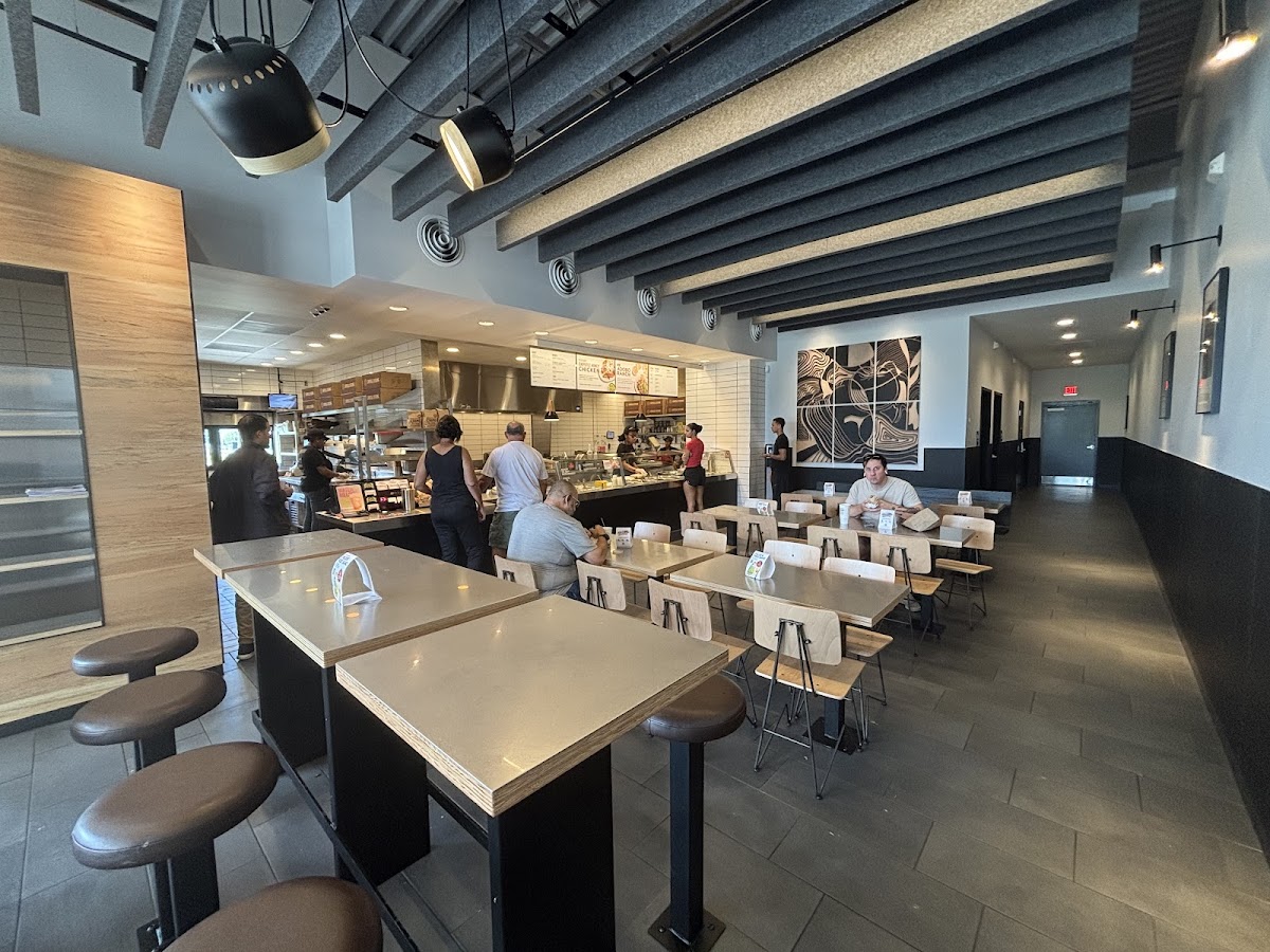 Chipotle Mexican Grill Photo 6