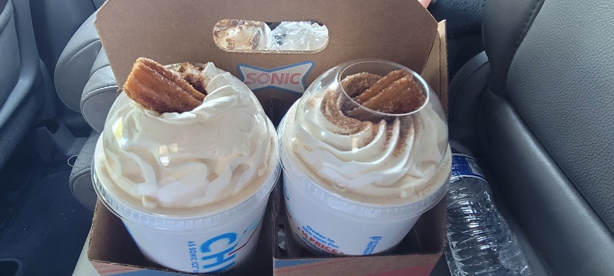 Sonic Drive-In Photo 7
