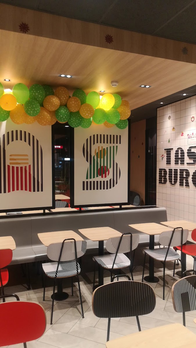 McDonald's Photo 2