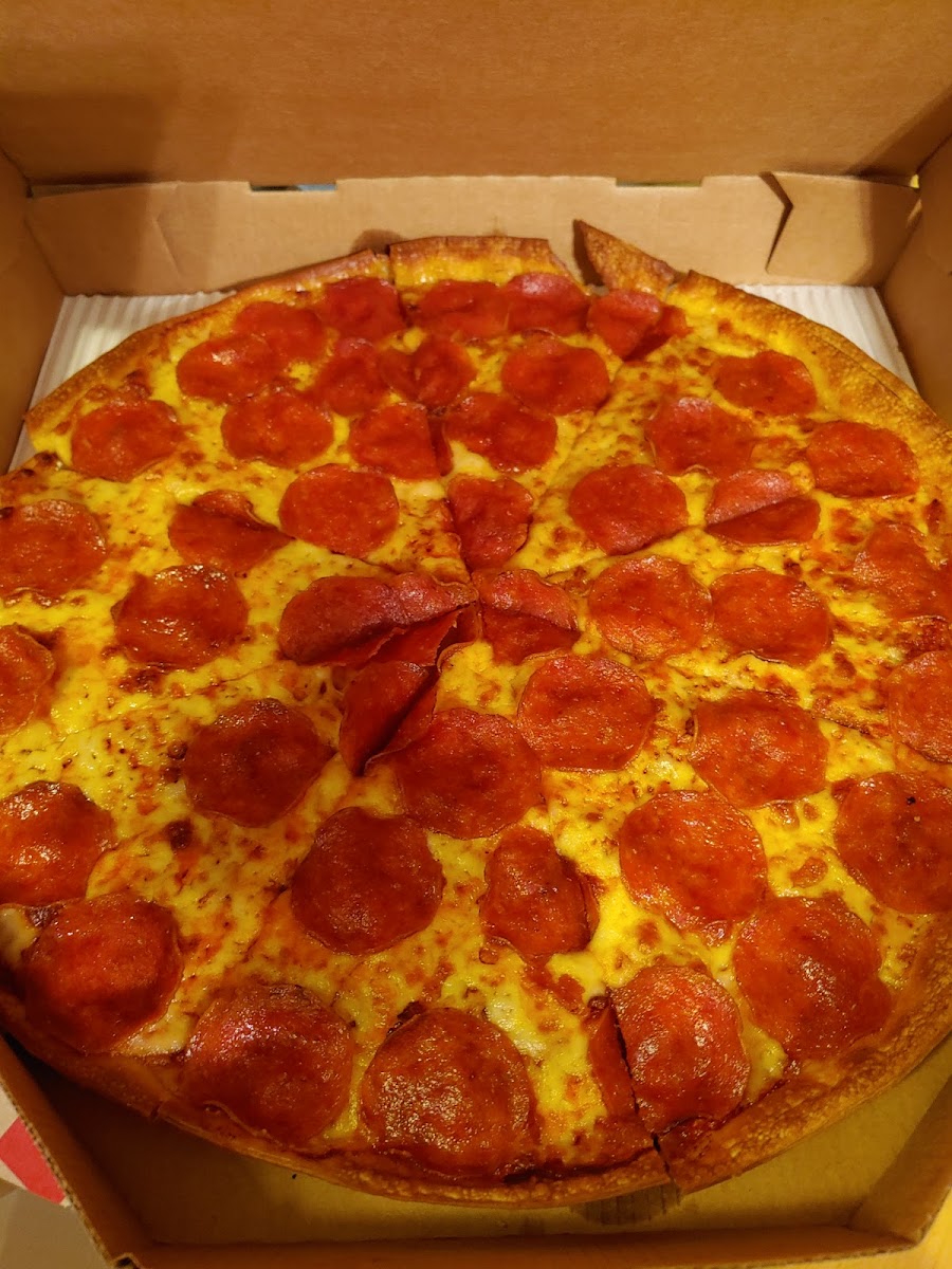 Pizza Hut Photo 5