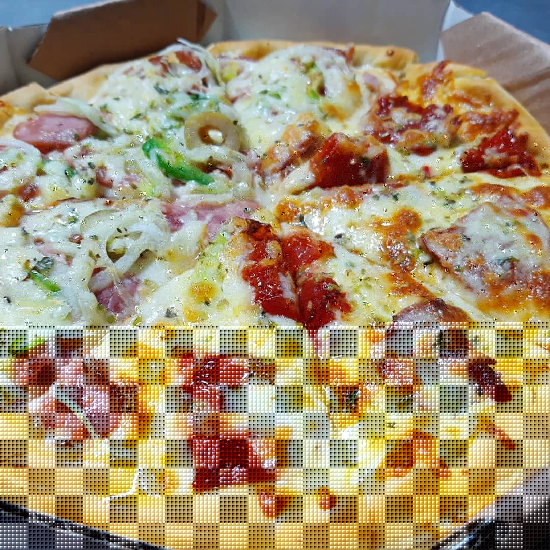 Pizzaria Photo 2