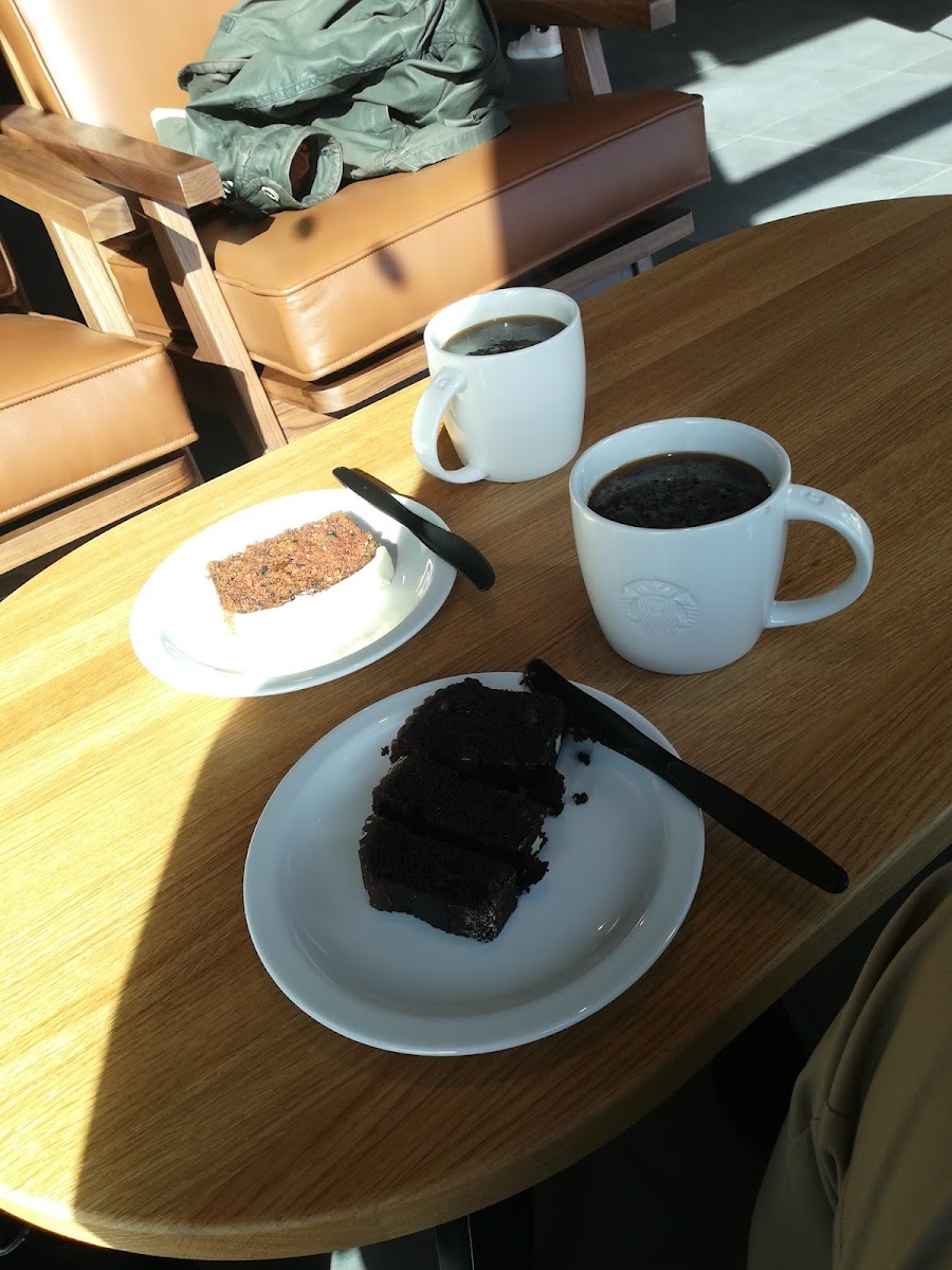Starbucks Coffee Photo 10