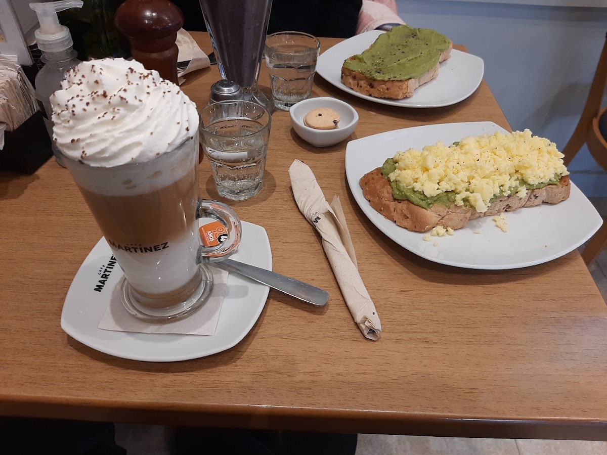 Café Martínez Photo 3